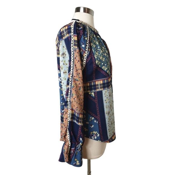 Women's Long Sleeve V-Neck Blouse Patchwork Print Dressy Top Large NWOT - Picture 3 of 7
